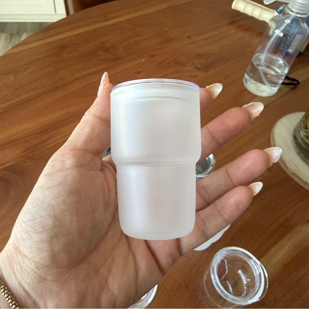 Set of 6 Mini 3oz Tumbler Shot Glasses w/ Lids & Straws - Picture 4 of 8